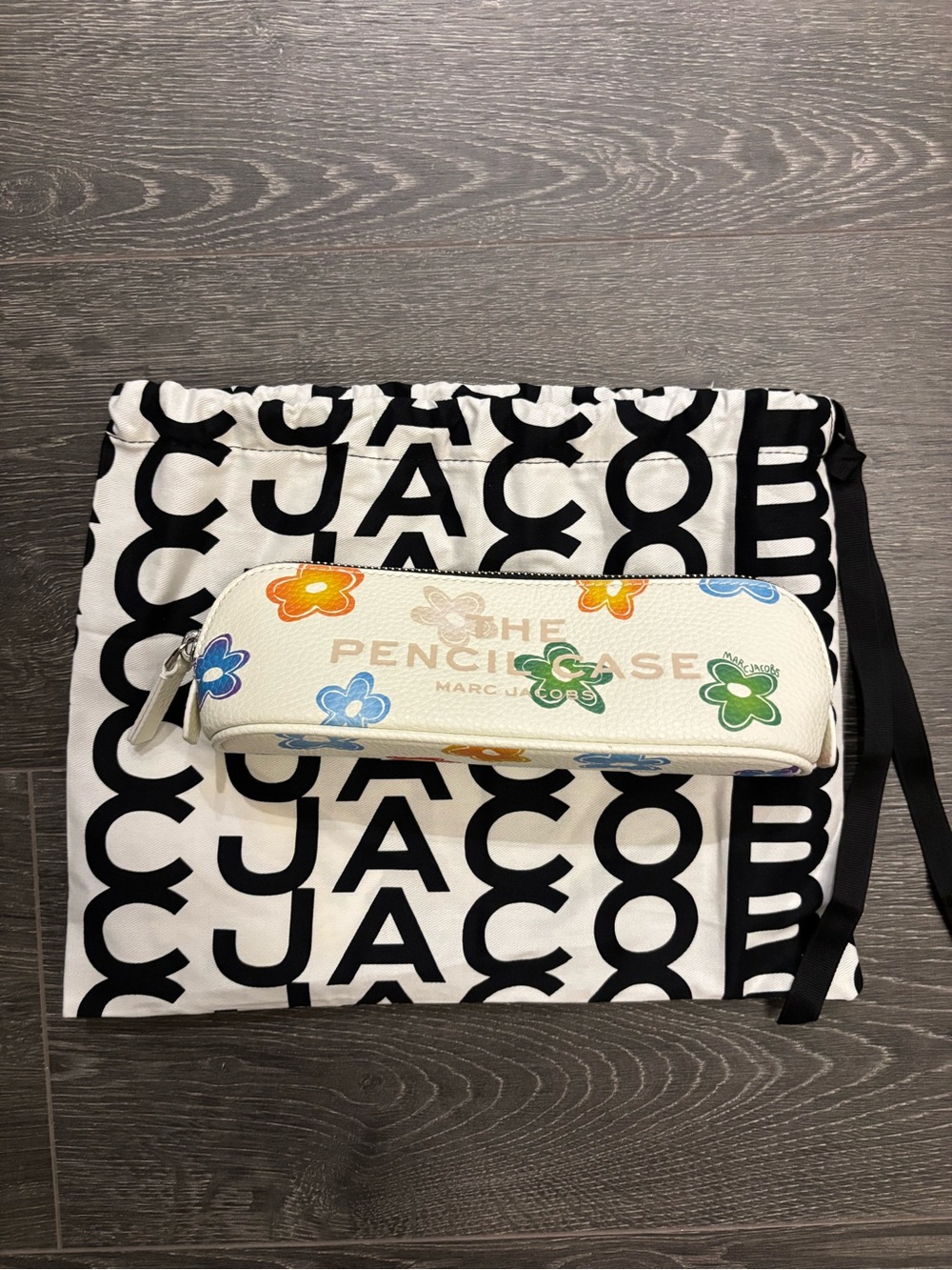 Marc Jacobs Wild Daisy Pencil Case